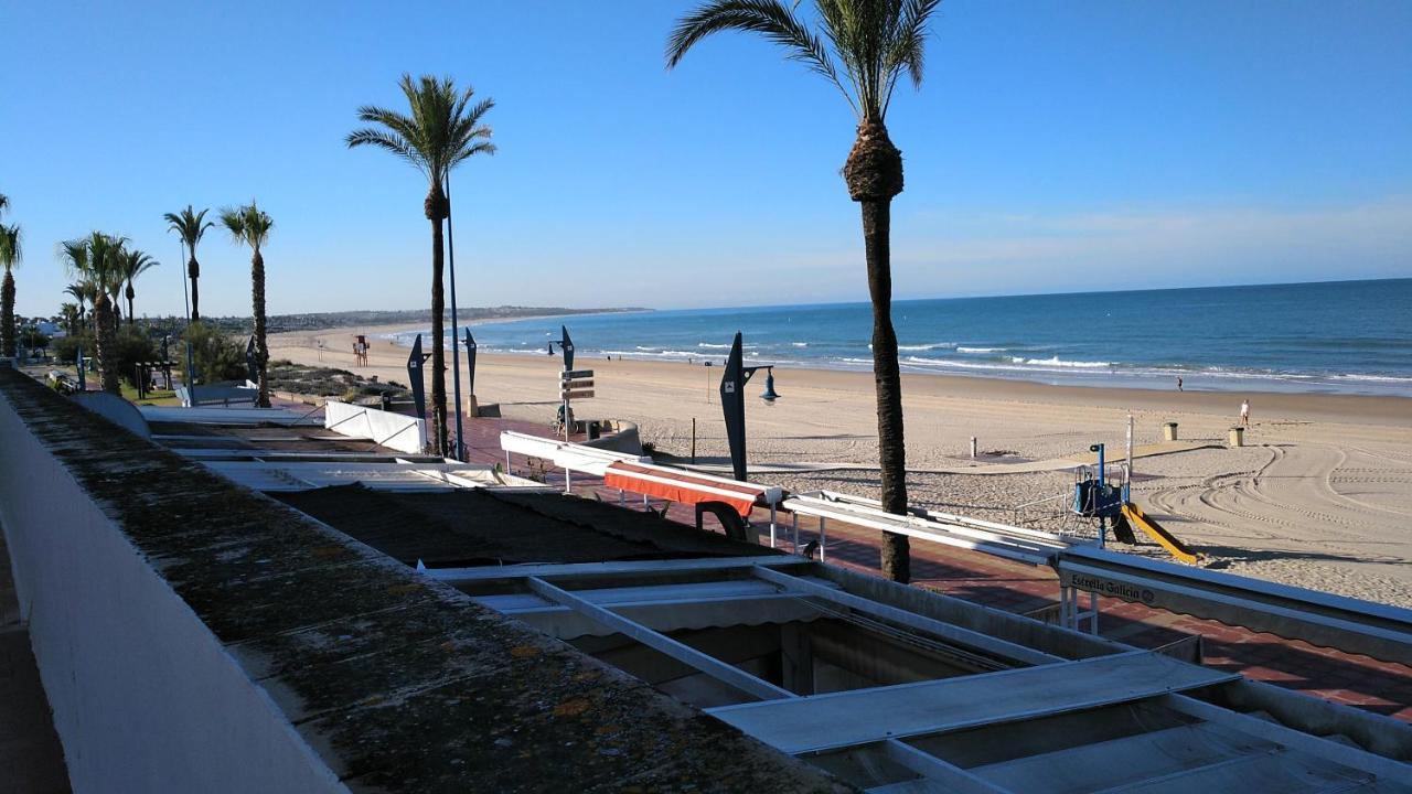 Junto Al Mar Apartman Chiclana de la Frontera Kültér fotó